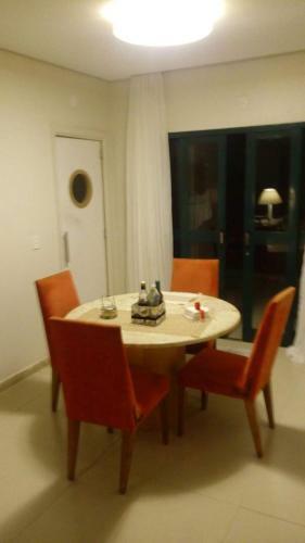 Casa No Lago Igap�. 3 Su�tes. Familiar.