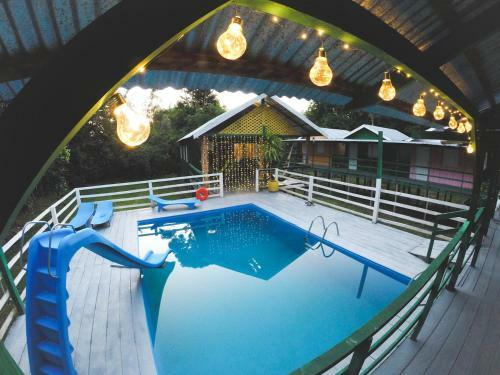 Hotel Caboclos House Eco-lodge