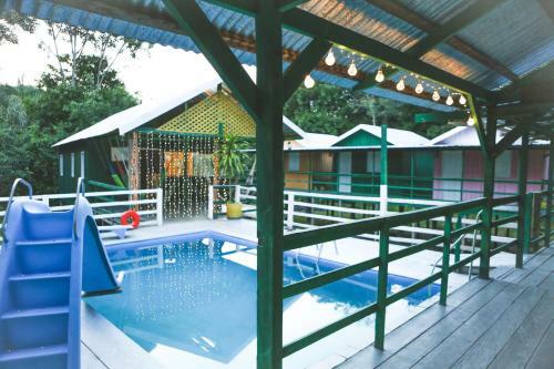 Hotel Caboclos House Eco-lodge