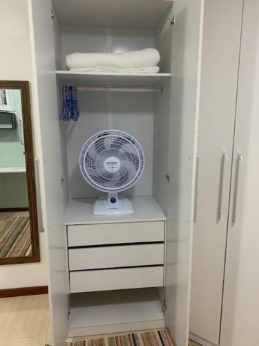 Apartamento Encantador E Completo Em Maca�