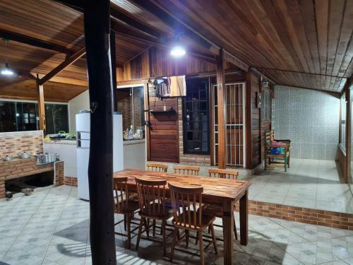 Ch�cara Condominio Mantiqueira Com Piscina Aquecida