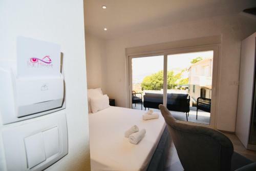 Hostal Dubrovnik Icy Guest House