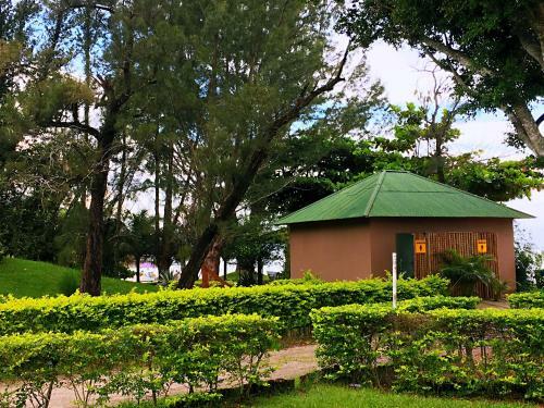 Apartamento Com Vista Pro Mar E Acesso Privativo � Praia!