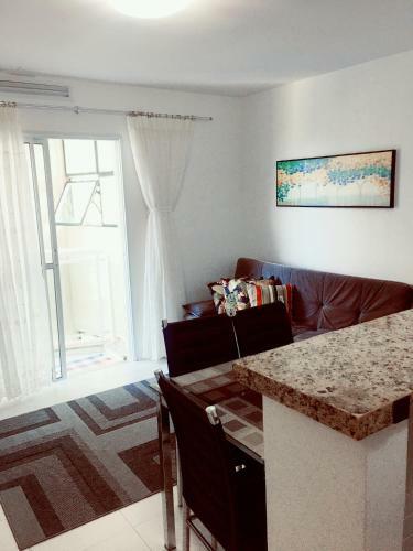 Apartamento Com Vista Pro Mar E Acesso Privativo � Praia!