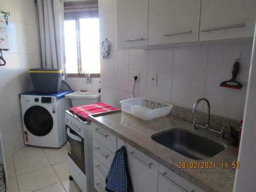 Sahy - Aldeia Dos Reis, Condado - Apartamento Quarto E Sala
