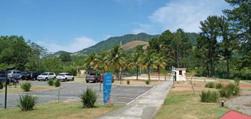 Sahy - Aldeia Dos Reis, Condado - Apartamento Quarto E Sala