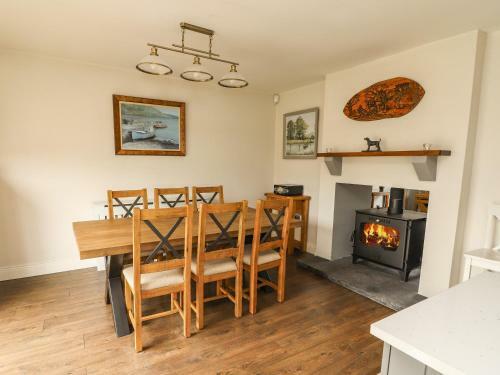 17 Clover Hill