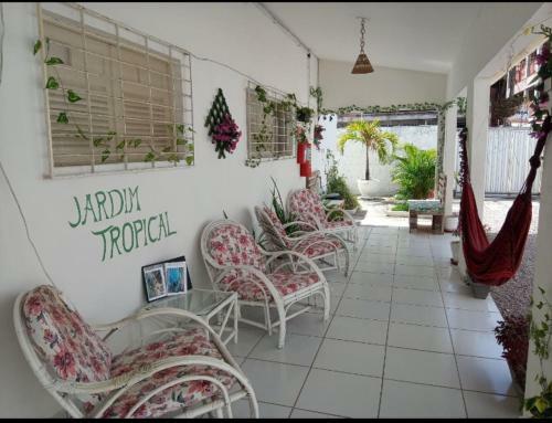 Hostal House Jardim Tropical