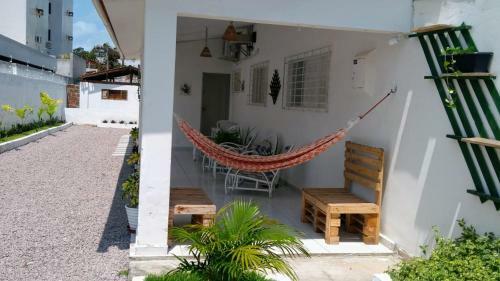 Hostal House Jardim Tropical