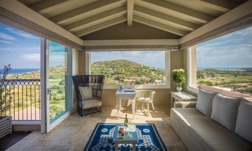 Hotel Laguna - Chia Laguna Resort