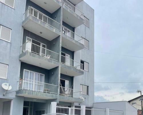 Apartamento Novo Enseada 100mtrs Praia