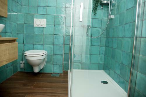 Hostal Tanya-apartments And Rooms
