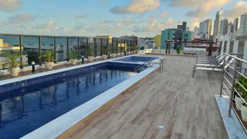 Belo Apartamento Quase Beira Mar No Cabo Branco