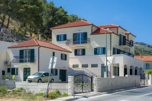Apartamento Villa Kogo