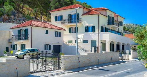 Apartamento Villa Kogo