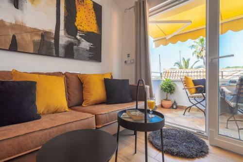 Apartamentos Azamara Old Town Residence