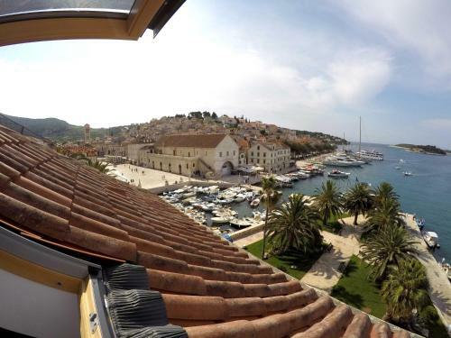 Apartamento Hvar Attic Modern Design - Town Center With A Great View