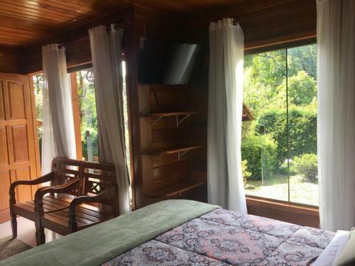 Lodge Pedacinho De Ch�o Chal�s