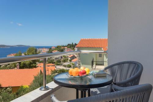 Hostal Apartments Jakic 1