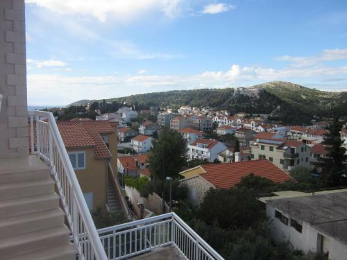 Apartmani Kre?i? 1 Hvar