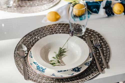 Aurora Apartment & Aurora Room