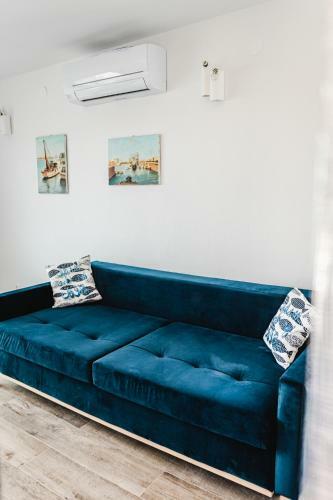 Aurora Apartment & Aurora Room