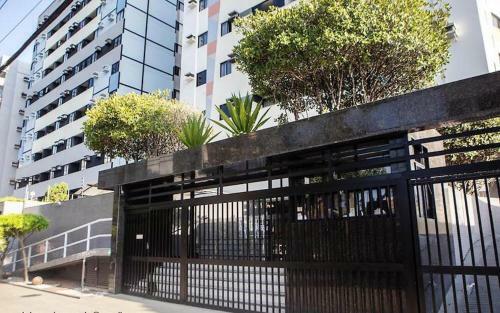 Apartamento Apto Completo 3qts �tima Localiza��o