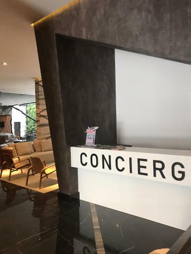 Apartamento Luxo 1406 - Quarto E Sala Com Varanda Frente Mar Ponta Verde