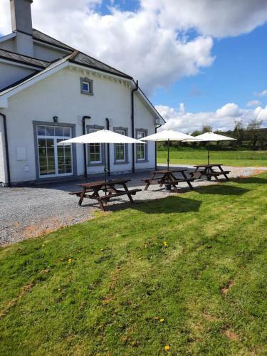 Hostal Clone Manor Farm Guesthouse