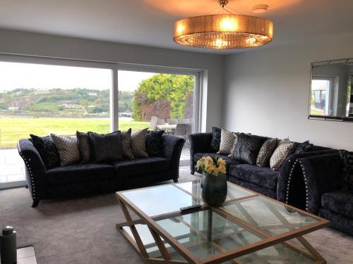Marina Views, Kinsale, Exquisite Holiday Homes, Sleeps 16