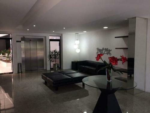 Apartamento Quarto E Sala A 1 Rua Da Praia De Paju�ara