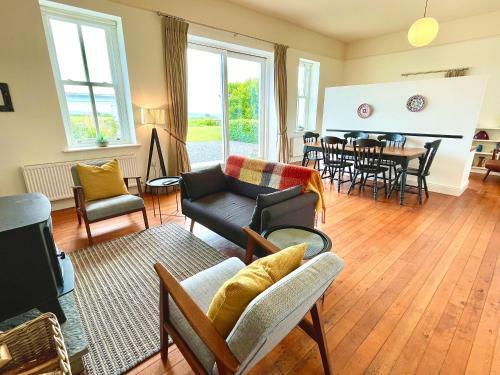 The Old School House, Moymore, Lahinch