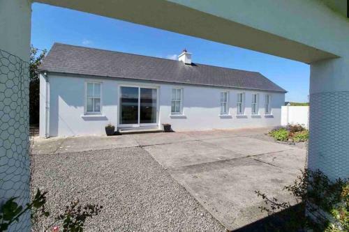 The Old School House, Moymore, Lahinch