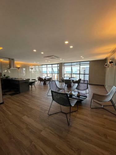 Apartamento Flat Com Piscina E Vista Pro Mar Em Ponta Verde Al