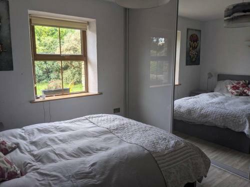 Hostal Large Double Adjacent Large Bathroom Both With Swilly Views