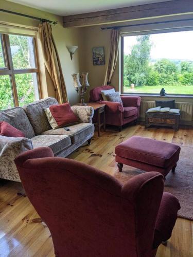 Hostal Downstairs Double Room With Swilly View Shared Large Bathroom