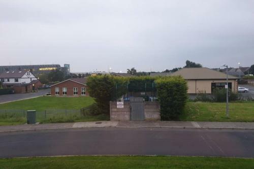 Private-ensuite-room Limerick City Stay