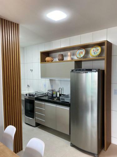 Nov�ssimo Apartamento C/ Varanda A 300 M Da Praia
