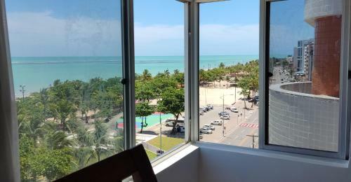 Apartamento Duplex Beira-mar De Frente Para O Mar