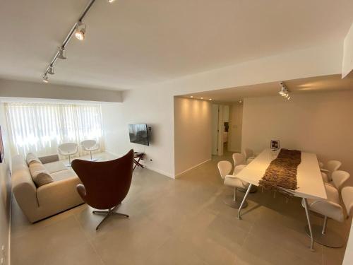 Apartamento Edif�cio Catania - Apto 102
