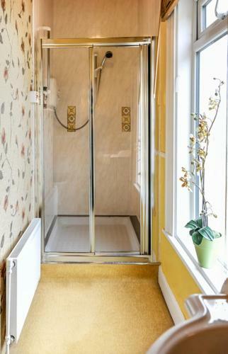 Galway Manor Banba House Sleeps 2-26