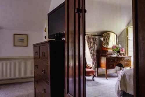 Brooklawn House Bed And Breakfast