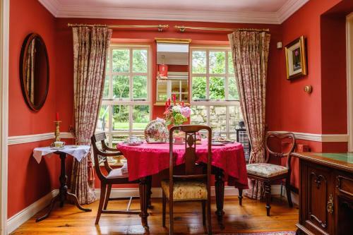 Brooklawn House Bed And Breakfast
