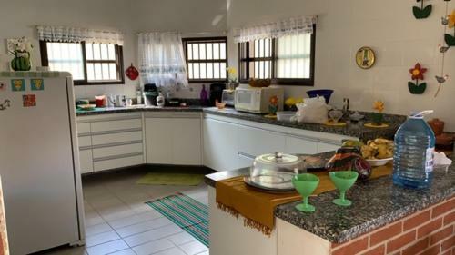 Lindo Sobrado Amarelo -pr�ximo A Praia