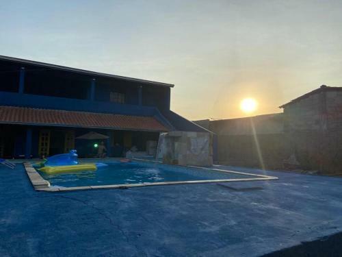 Blue House - Casa Com Ampla �rea De Lazer E Piscina