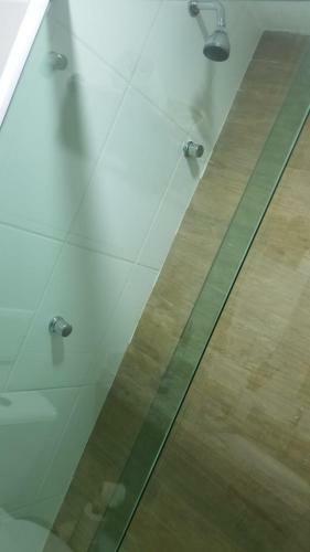 Apartamento London Icara� Residencial