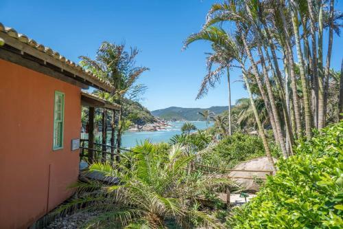 Hostal Ilha Do Papagaio Adventures