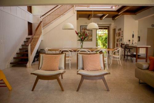 Excelente Casa, P� Na Areia, No Melhor de Arraial!