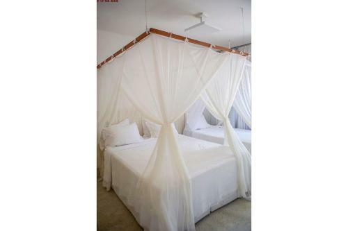 Excelente Casa, P� Na Areia, No Melhor de Arraial!