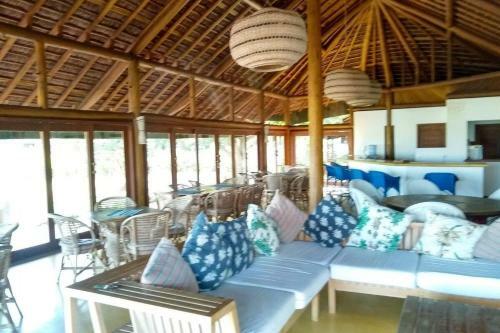 Excelente Casa, P� Na Areia, No Melhor de Arraial!